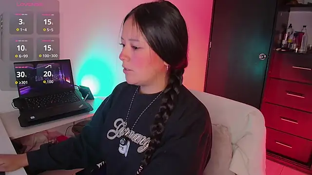 Lexie Thompson10 online show from 07/16/26, 01:33