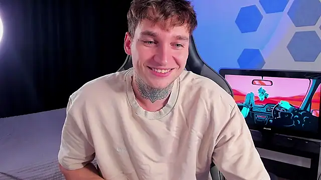 Chris Tyson online show from 09/13/25, 01:49