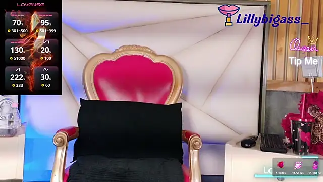 LilyyBigAss online show from 06/05/26, 11:49