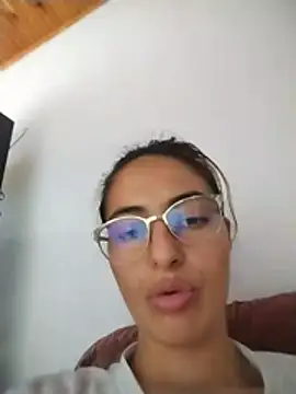 Snapshot of Kate_lorens9 chatting on 08/04/26, 02:41 Kate lorens9 online show from 08/04/26, 02:41