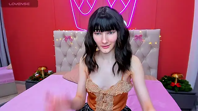 Lili flowerr online show from 01/10/25, 09:02