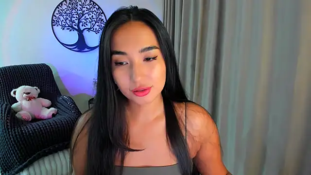 Snapshot of worldofkim chatting on 09/23/25, 09:51 worldofkim online show from 09/23/25, 09:51