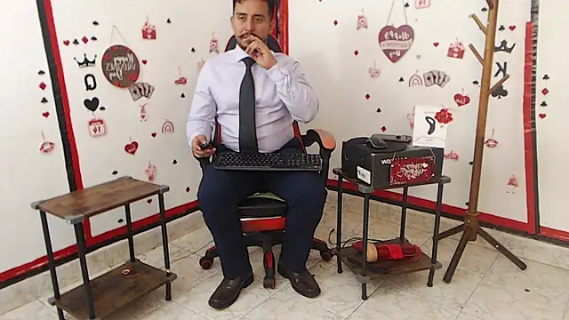 Snapshot of KalethBigDick chatting on 02/16/25, 03:04 KalethBigDick online show from 02/16/25, 03:04