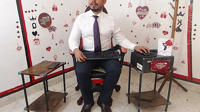 Snapshot of KalethBigDick chatting on 03/02/25, 10:27 KalethBigDick online show from 03/02/25, 10:27
