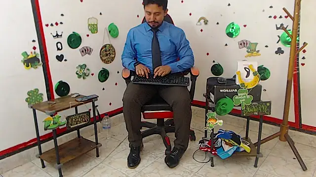 Snapshot of KalethBigDick chatting on 03/23/25, 02:37 KalethBigDick online show from 03/23/25, 02:37