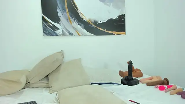 yesica collins01 online show from 12/10/24, 07:47