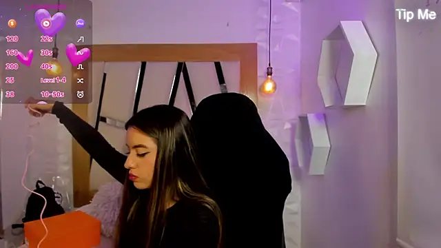 Snapshot of ary_cooper_ chatting on 09/29/25, 01:27 ary cooper online show from 09/29/25, 01:27