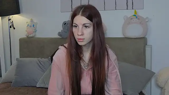 CassKiera online show from 10/14/25, 05:08