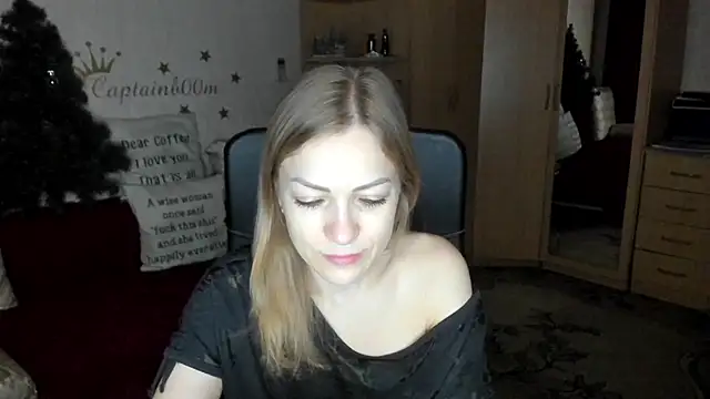 SilviaEyes online show from 12/06/24, 04:14
