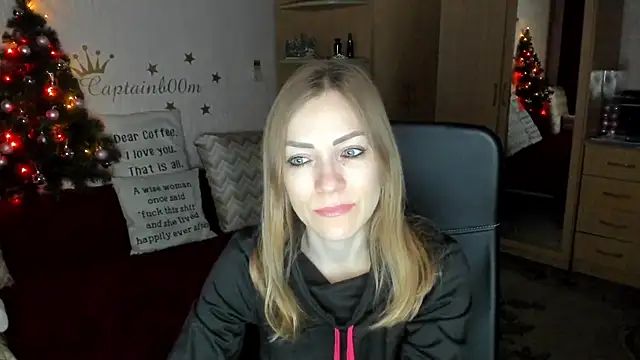SilviaEyes online show from 12/12/24, 04:15