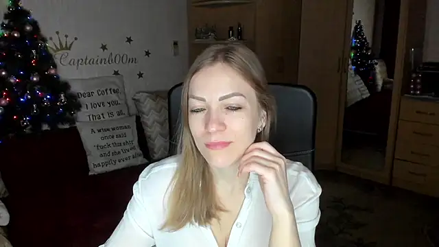 SilviaEyes online show from 12/15/24, 03:24
