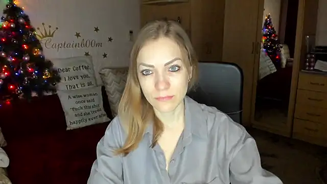 SilviaEyes online show from 12/17/24, 04:12