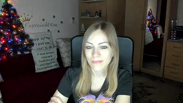 SilviaEyes online show from 12/23/24, 04:22