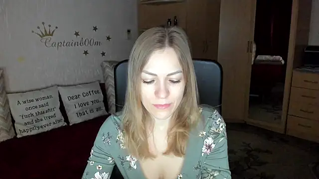 SilviaEyes online show from 01/11/25, 03:23