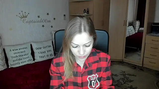 SilviaEyes online show from 01/19/25, 10:28