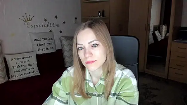 SilviaEyes online show from 01/24/25, 04:16