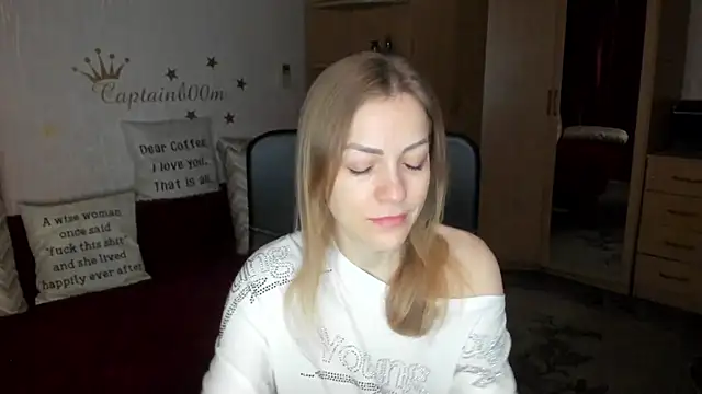 SilviaEyes online show from 02/03/25, 04:14