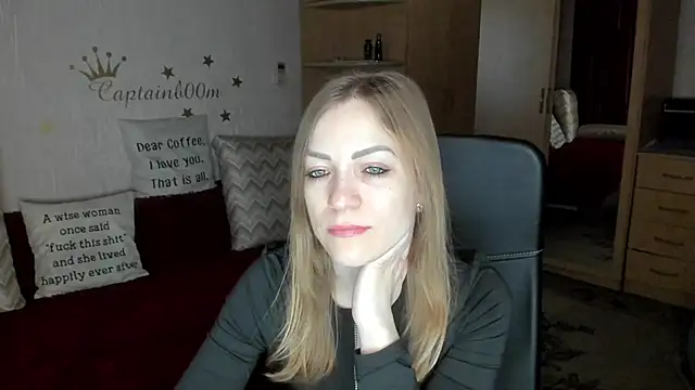 SilviaEyes online show from 02/06/25, 04:21