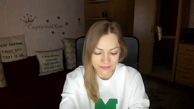 SilviaEyes online show from 02/10/25, 04:08
