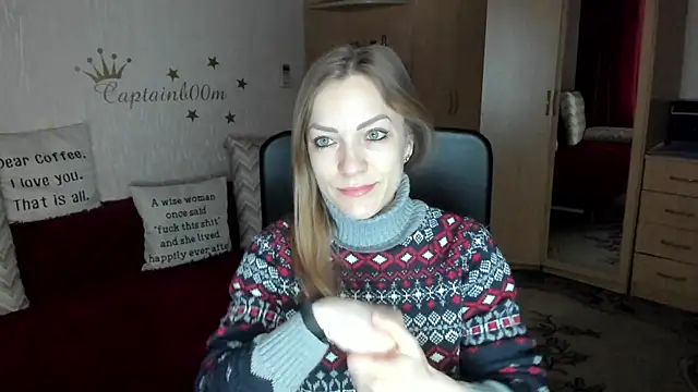 SilviaEyes online show from 02/11/25, 04:11