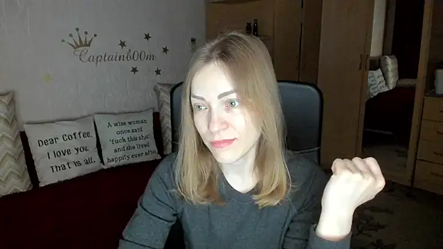 SilviaEyes online show from 02/20/25, 03:34