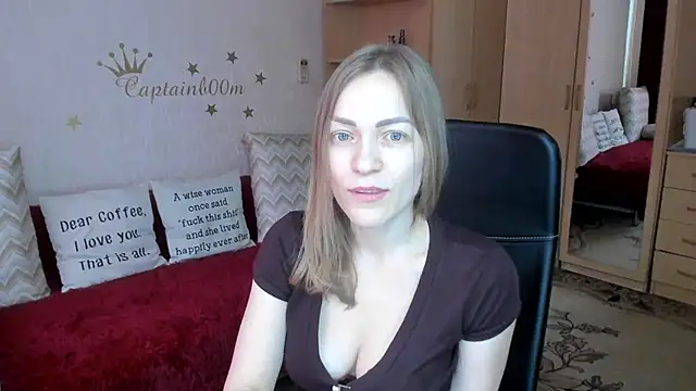 SilviaEyes online show from 02/22/25, 09:45