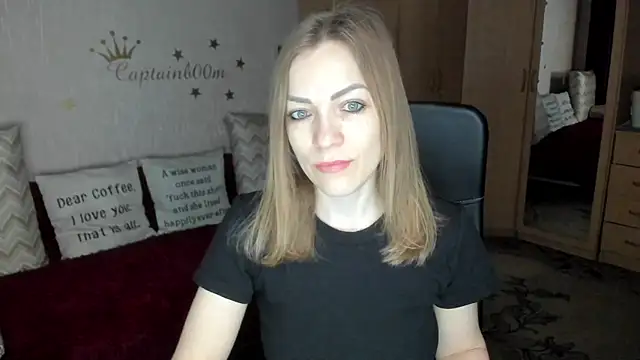SilviaEyes online show from 03/02/25, 03:24