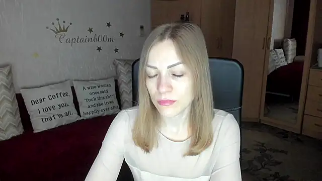 SilviaEyes online show from 03/08/25, 03:28