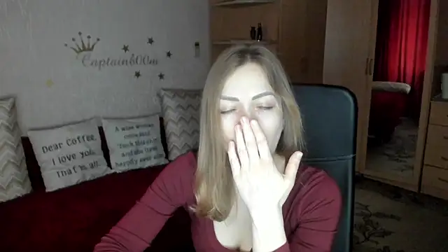 SilviaEyes online show from 03/14/25, 04:10