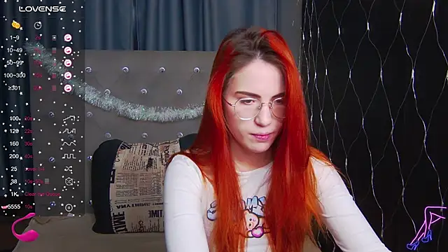 EmilyKents online show from 12/24/24, 01:49