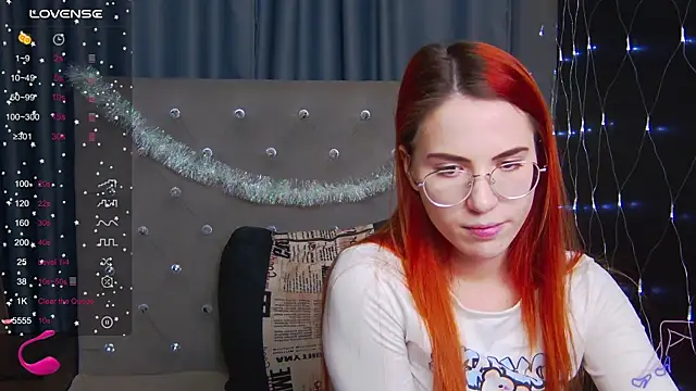 EmilyKents online show from 12/25/24, 01:42