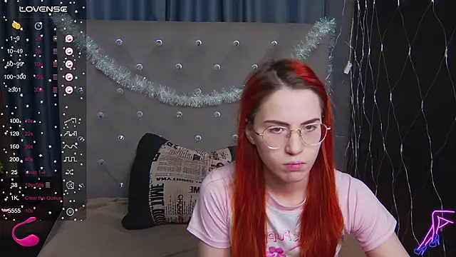 EmilyKents online show from 12/27/24, 01:22