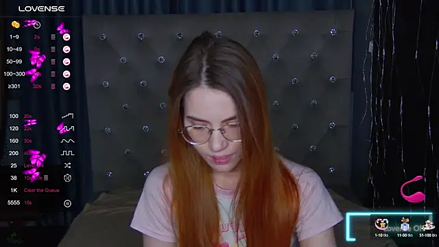 EmilyKents online show from 09/09/25, 01:49