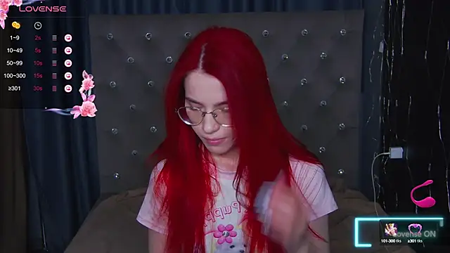 EmilyKents online show from 09/22/25, 01:51