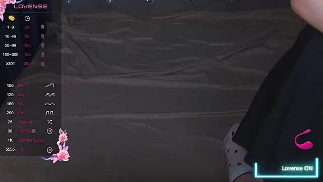 EmilyKents online show from 09/29/25, 01:44