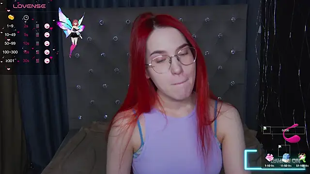 EmilyKents online show from 10/15/25, 01:39