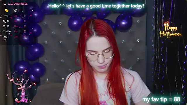 EmilyKents online show from 10/24/25, 01:35