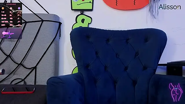 alissonandamy online show from 10/18/25, 07:14