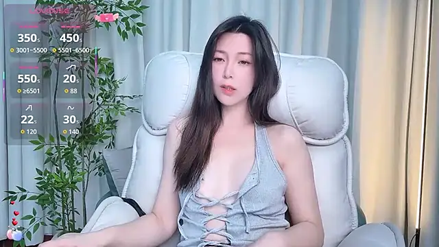 Snapshot of Ada-xixi chatting on 02/07/26, 01:48 Ada-xixi online show from 02/07/26, 01:48