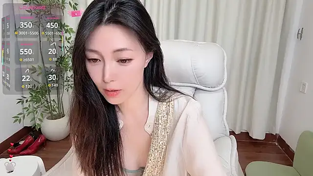 Snapshot of Ada-xixi chatting on 03/19/26, 11:14 Ada-xixi online show from 03/19/26, 11:14