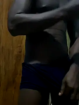 Snapshot of BigBrotherFreak chatting on 09/30/25, 02:05 BigBrotherFreak online show from 09/30/25, 02:05