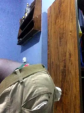 Snapshot of BigBrotherFreak chatting on 09/30/25, 09:09 BigBrotherFreak online show from 09/30/25, 09:09