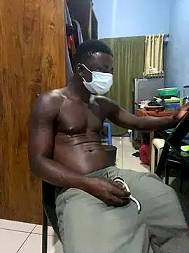 Snapshot of BigBrotherFreak chatting on 10/13/25, 04:45 BigBrotherFreak online show from 10/13/25, 04:45