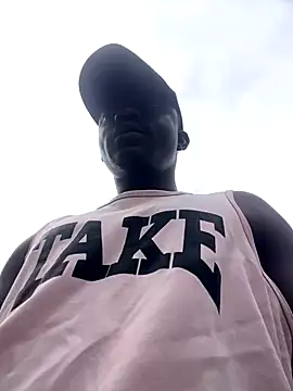 Snapshot of BigBrotherFreak chatting on 11/13/25, 07:51 BigBrotherFreak online show from 11/13/25, 07:51