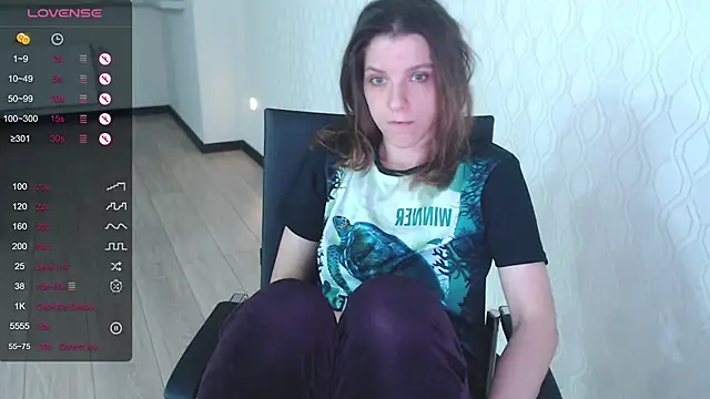 LisaHeart online show from 10/06/25, 01:03