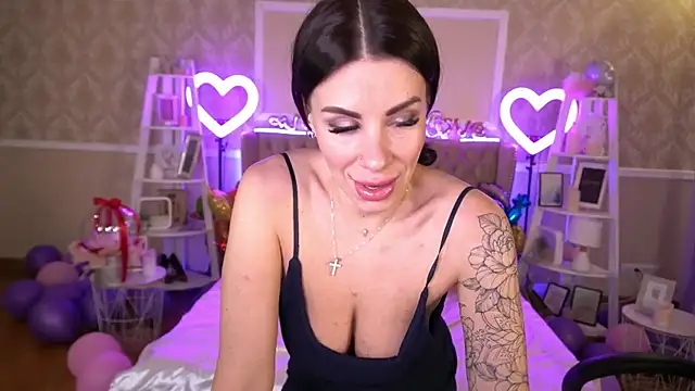 IsabellaFoxyy online show from 02/06/25, 04:47