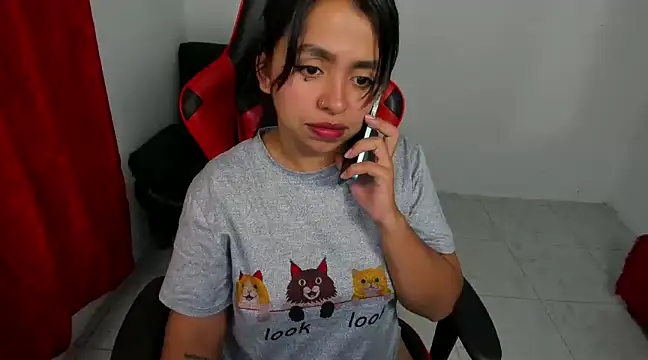 Snapshot of cory_rose chatting on 02/04/25, 03:22 cory rose online show from 02/04/25, 03:22