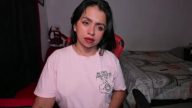 Snapshot of cory_rose chatting on 11/24/25, 04:12 cory rose online show from 11/24/25, 04:12