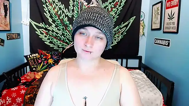 Chloenightmare online show from 02/08/25, 12:49