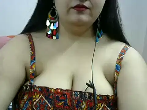 Snapshot of Shruti_139 chatting on 12/03/24, 06:49 Shruti 139 online show from 12/03/24, 06:49